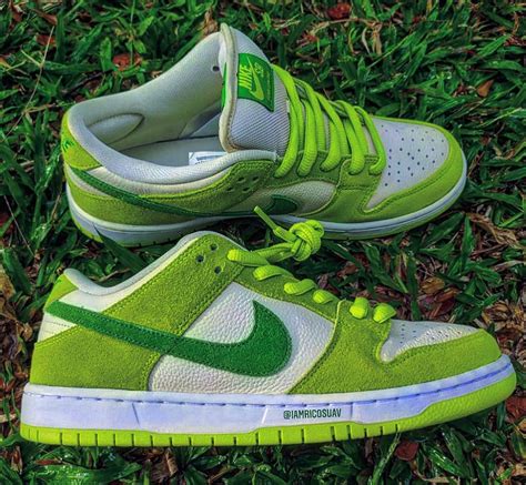 nike sb dunk low green